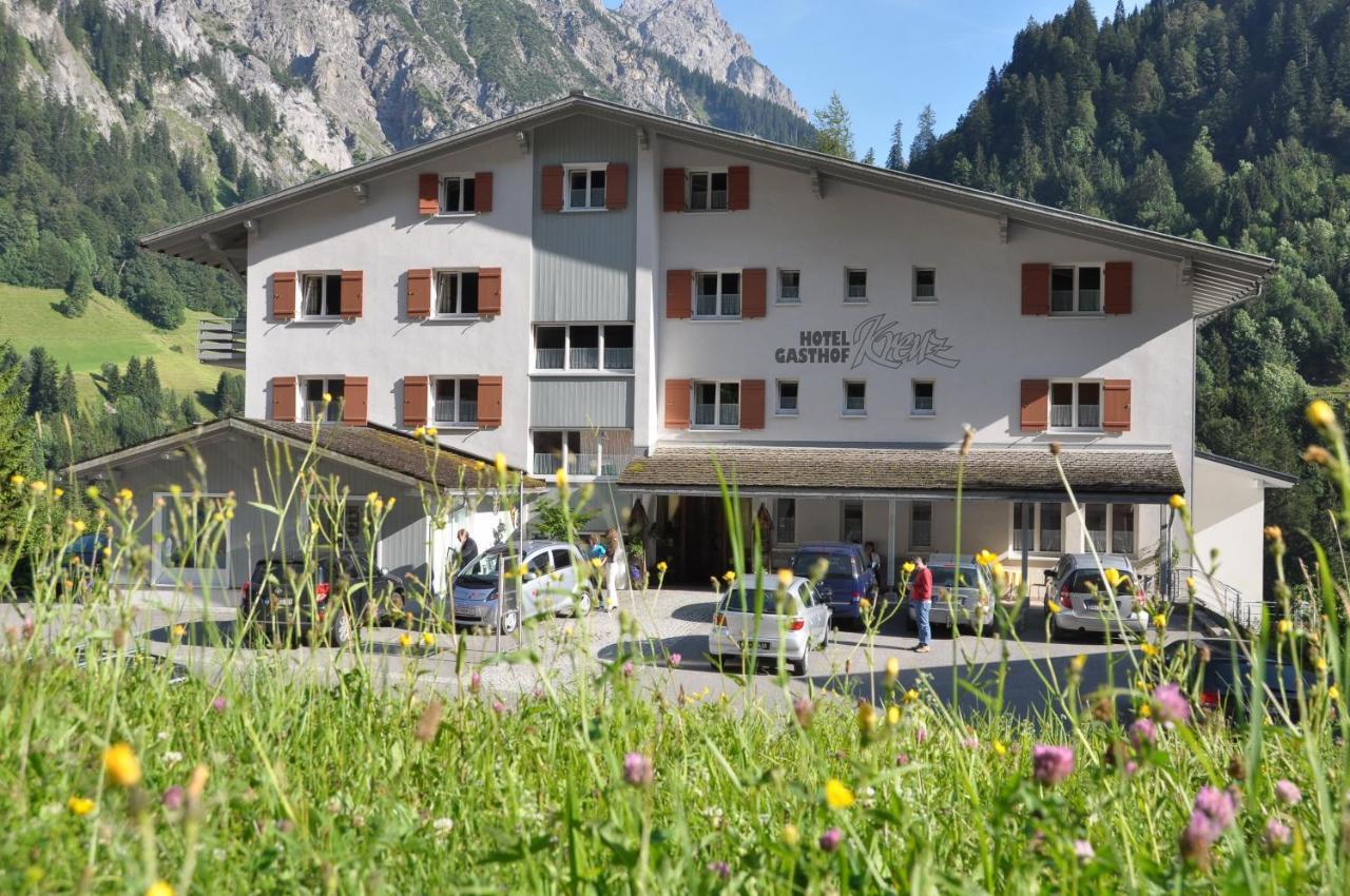 Hotel Gasthof Kreuz Sonntag Eksteriør billede